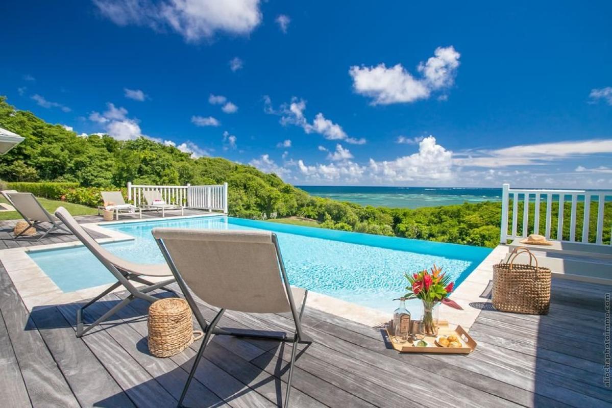 Location_Villa_Le_Vauclin_Martinique_12 personnes - vue transat piscine